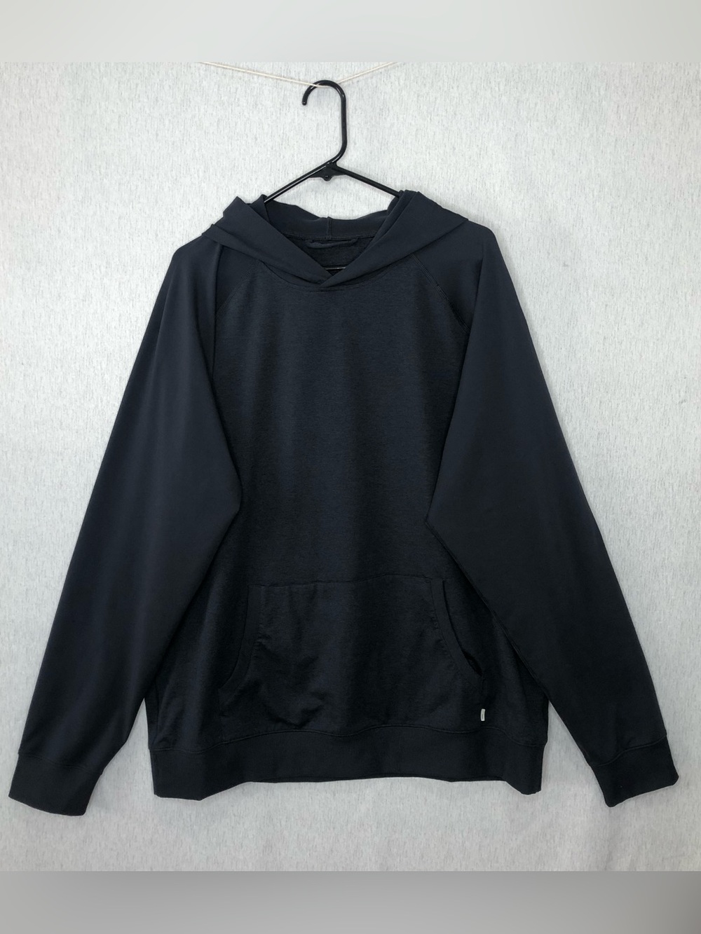 Vuori Men's Coronado Pullover Hoodie Size 2XL XXL Charcoal Stretch Performance